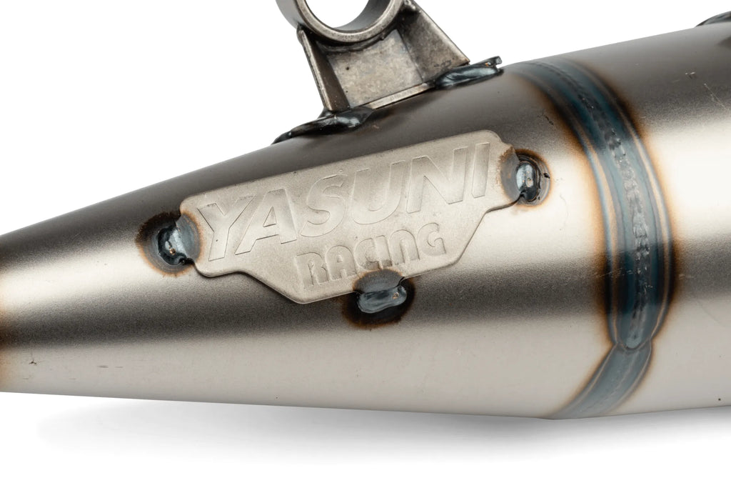 Yasuni Avgassystem C16 "Carrera" (Svart) - Minarelli vertikal